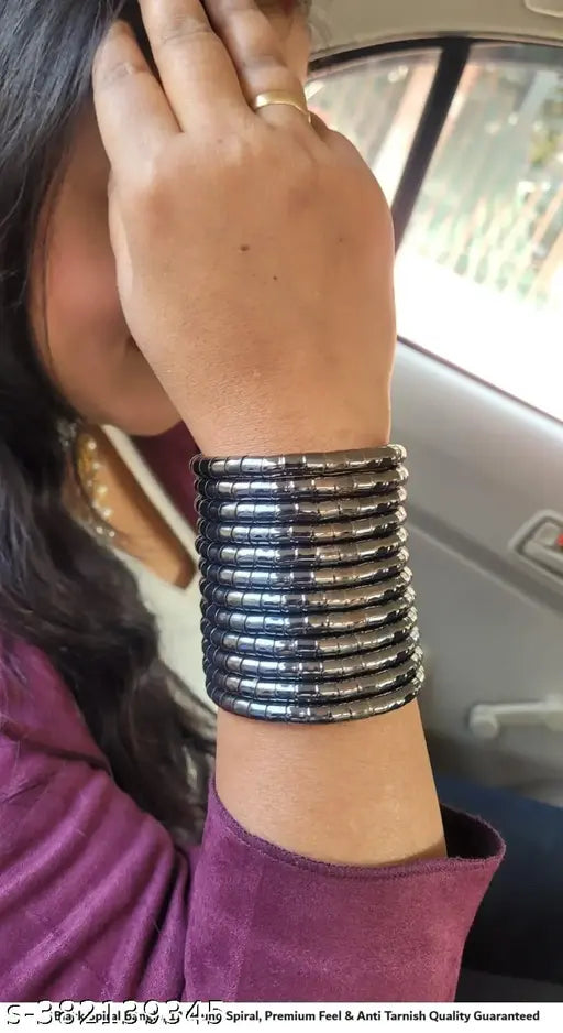 Samridhi DC Western Style Viral Spiral Bangle Black Bangle for Navratri